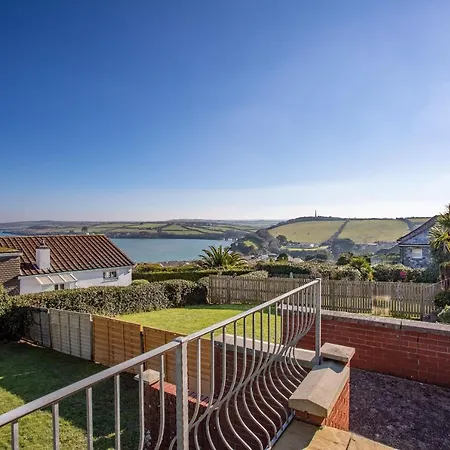 Beau Vista Ground Floor * Padstow